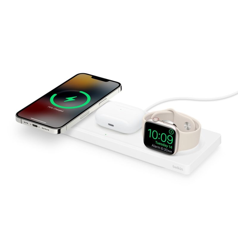 Station de charge sans fil 3-en-1 BOOST↑CHARGE PRO de Belkin avec MagSafe